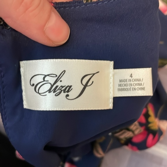 Eliza J. Floral Midi Dress Blue 3/4 Sleeve Size 4 - Picture 12 of 14